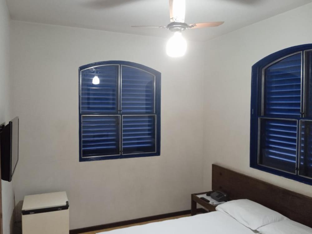 Hotel Vila Mineira Oliveira  Bagian luar foto