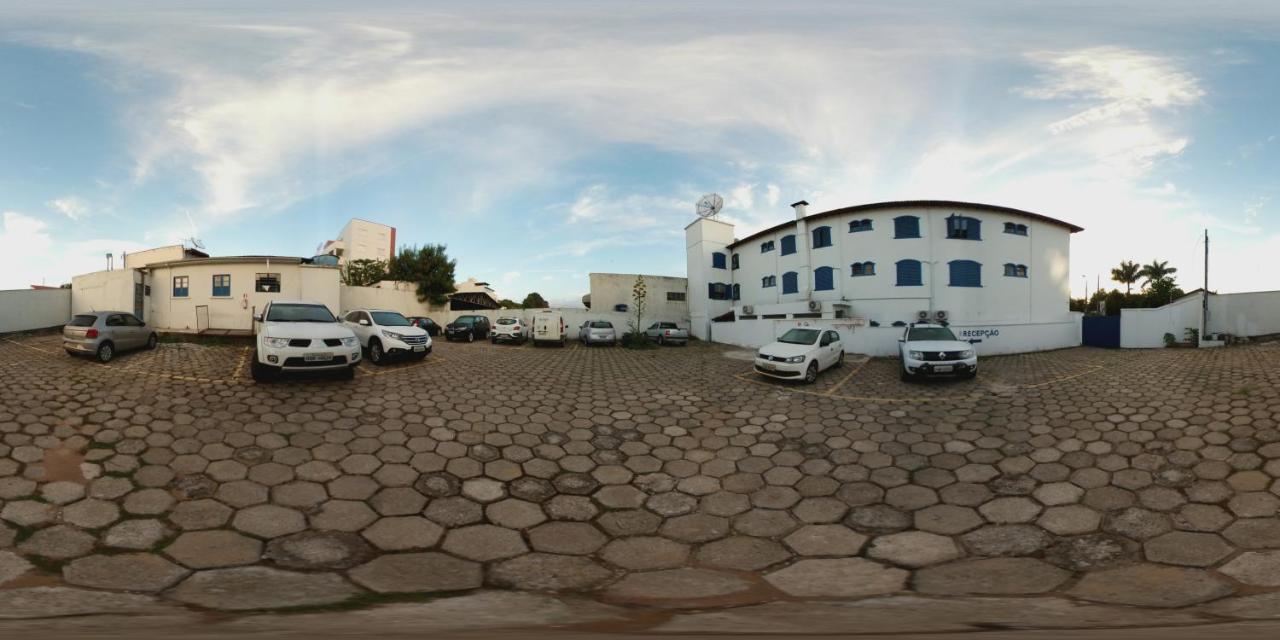 Hotel Vila Mineira Oliveira  Bagian luar foto